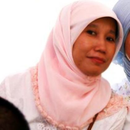 Siti Zubaedah http://magentaorchestra.com/wp-content/uploads/2016/07/About2.jpg